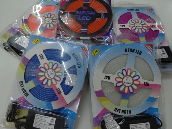 TIRAS DE NEON
